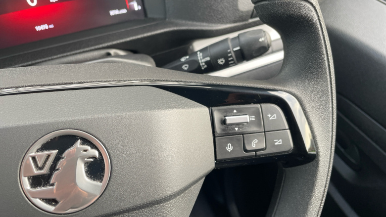 Vauxhall Vivaro L2 Diesel 2.0 Turbo D 145 Prime H1 Van